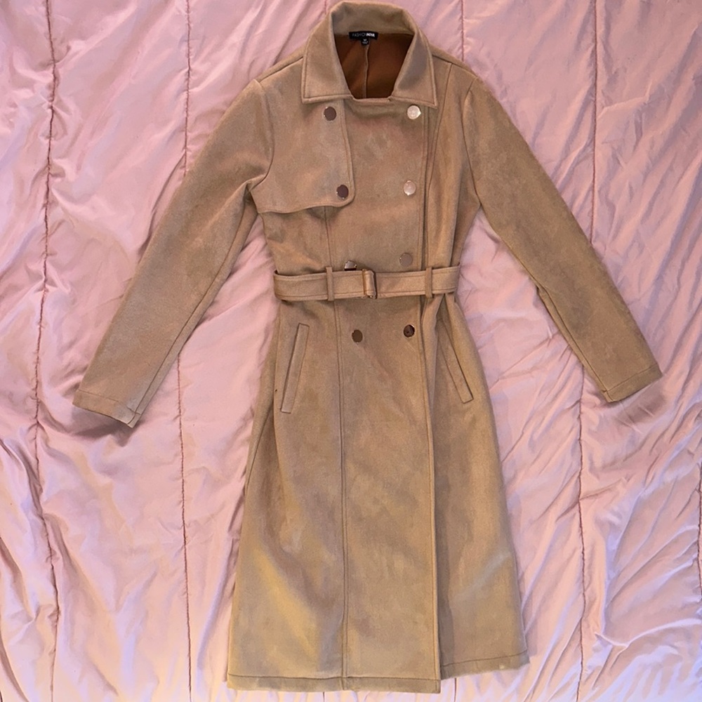 Fashion Nova tan trench coat